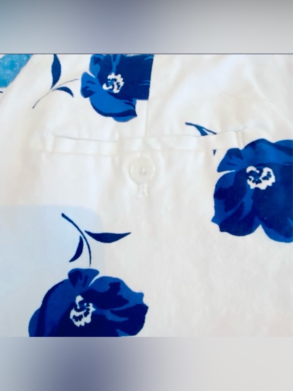 Banana Republic Hampton Tailored floral print pique 5” chino shorts EUC size 0 - Picture 6 of 6
